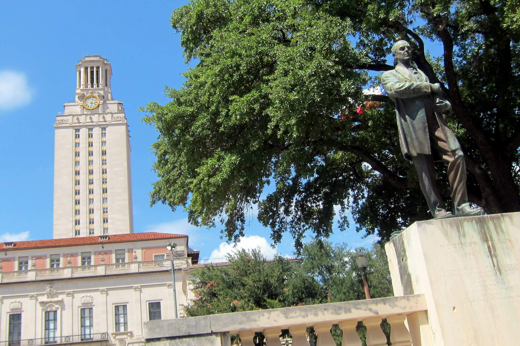 Klijn-Statue of President Woodrow Wilson at the University of Texas at Austin. Wally Gobetz - Flickr