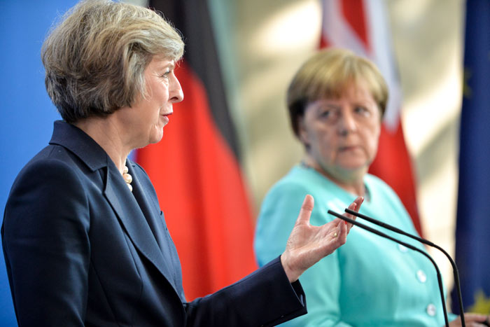 De Britse premier Theresa May tijdens een staatsbezoek aan Duitsland